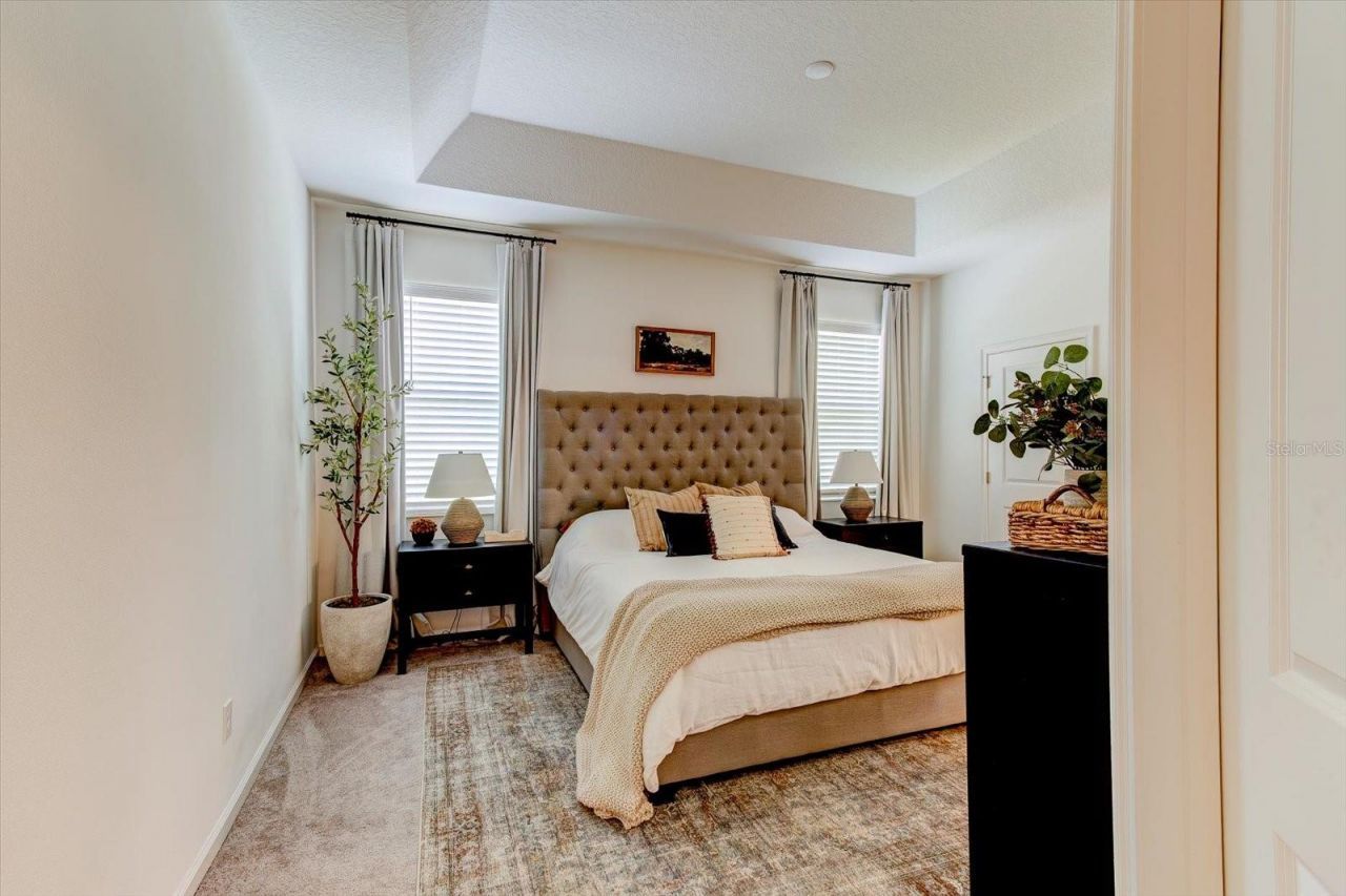 2403 Natoma Boulevard , Mount Dora, FL 32757 Photo