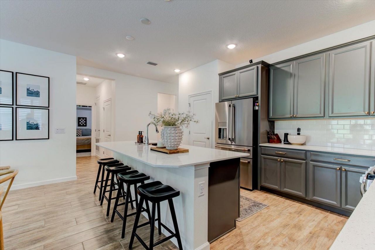 2403 Natoma Boulevard , Mount Dora, FL 32757 Photo