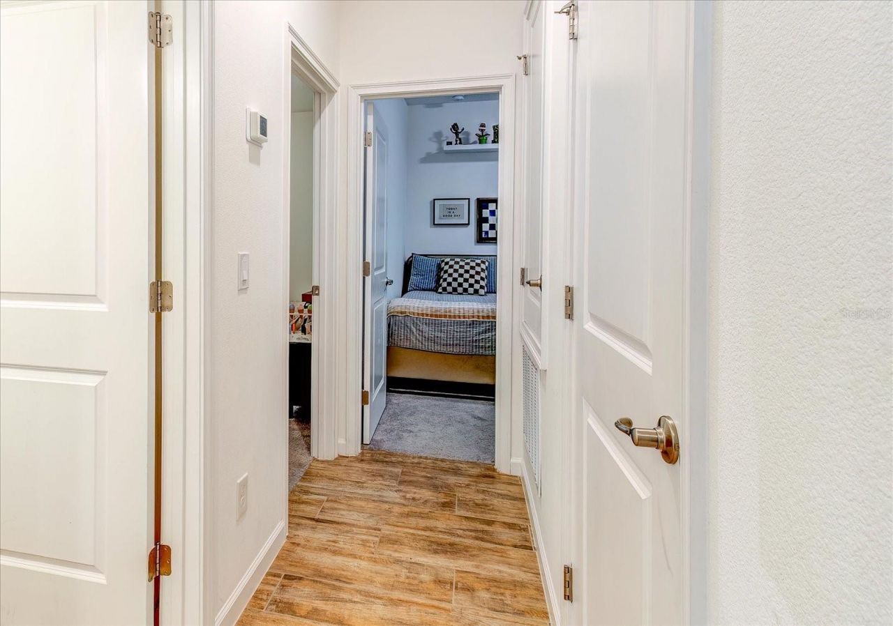 2403 Natoma Boulevard , Mount Dora, FL 32757 Photo