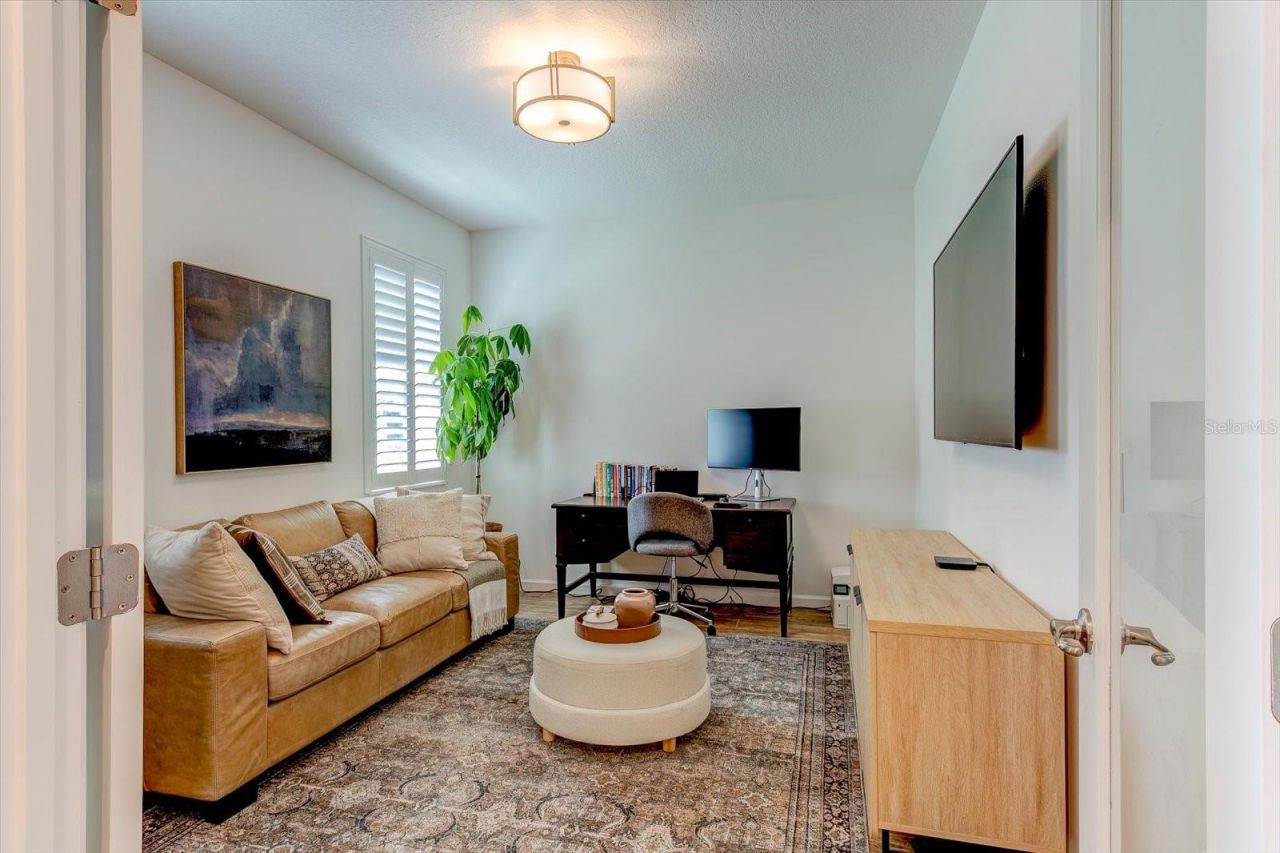 2403 Natoma Boulevard , Mount Dora, FL 32757 Photo