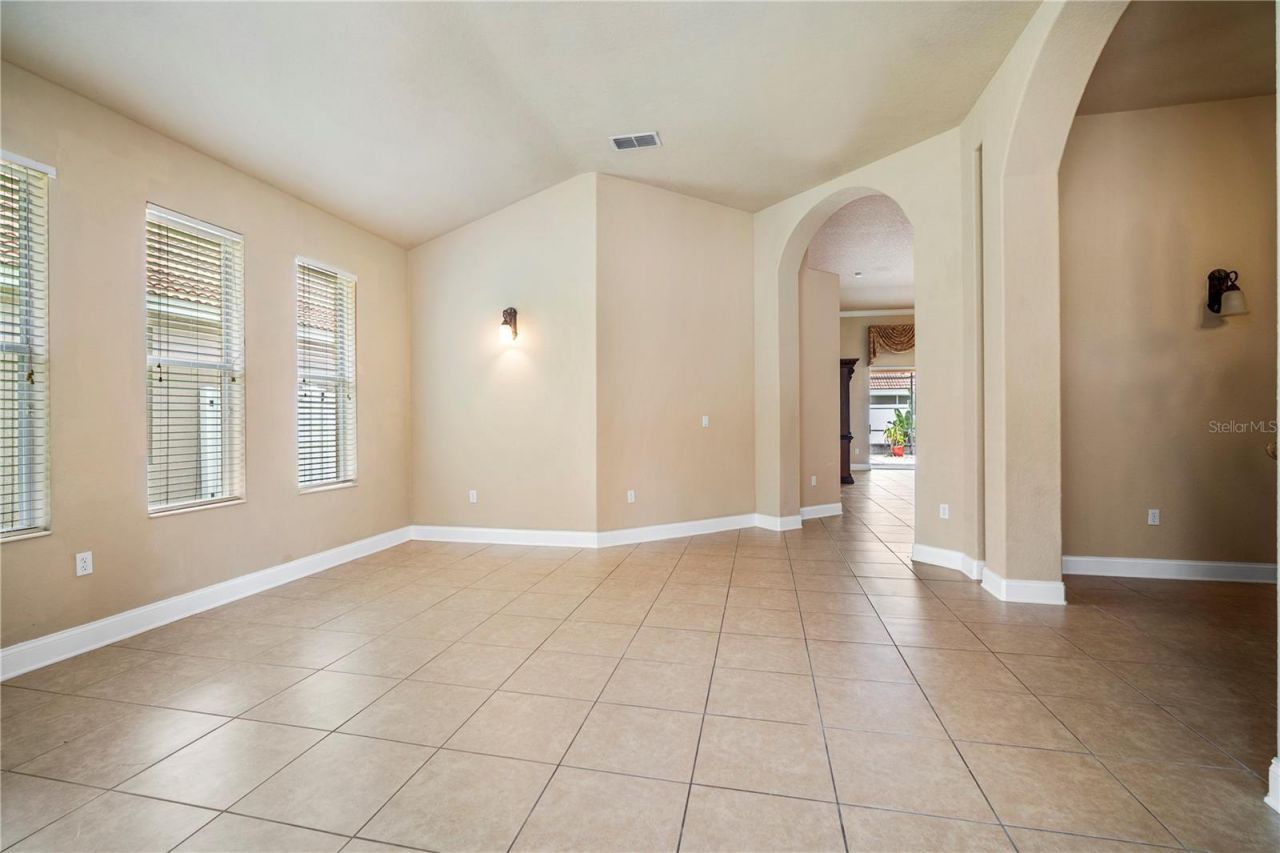 8950 Tuscan Valley Place, Orlando, FL 32825 Photo