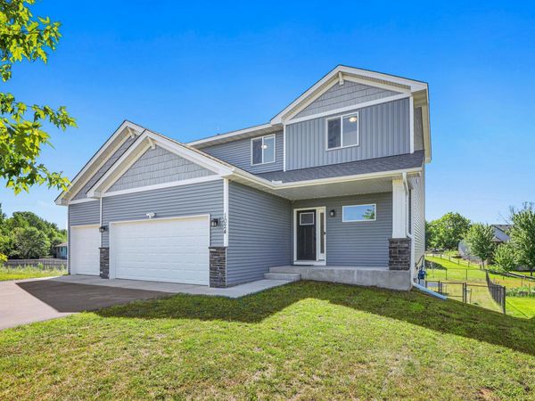 1024 Bellaire Boulevard NW, Isanti, MN 55040