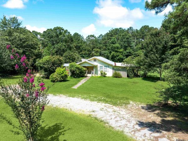 18049 Bens Ford Road, Bogalusa, LA 70427