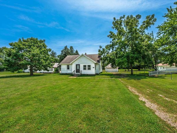 1401 S Burlington Avenue, Muncie, IN 47302