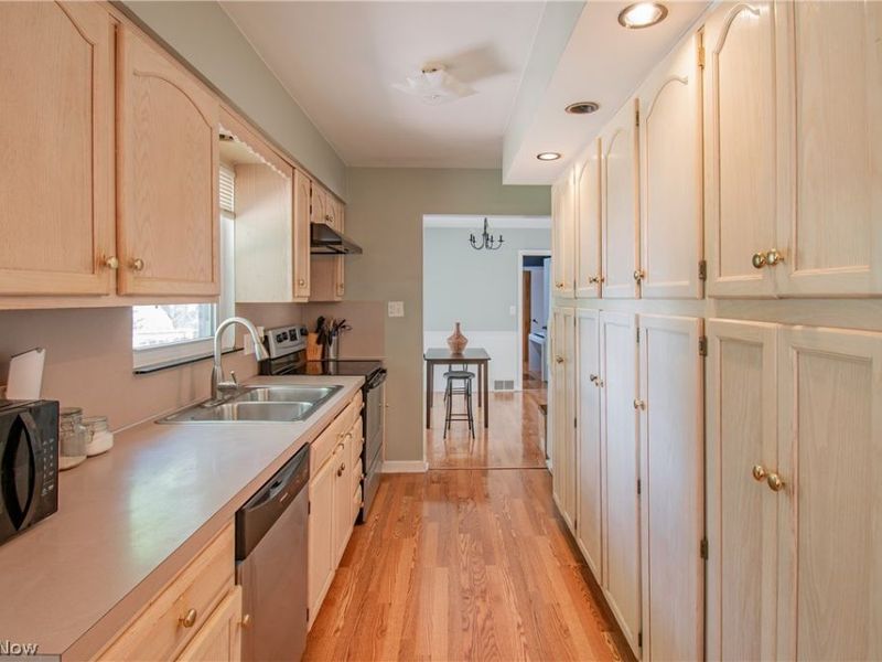 2951 Stanley Road, Fairlawn, OH 44333 Photo 10