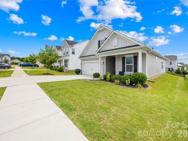 4526 Dover Court, Denver, NC 28037