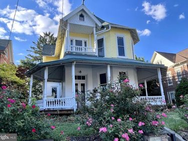 321 E MAIN STREET, ANNVILLE, PA 17003