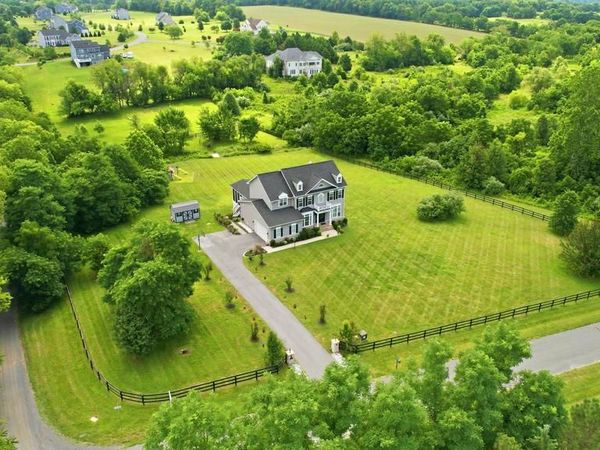 12720 SNOWBIRD COURT, LOVETTSVILLE, VA 20180