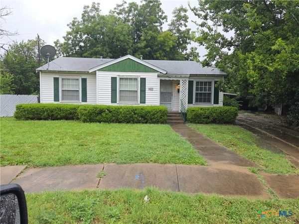 921 Duval Court , Temple, TX 76501