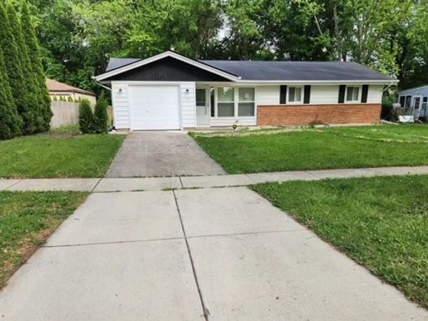 1707 Winthrop Lane , Schaumburg, IL 60193