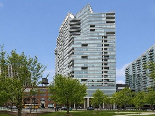 510 W Erie Street , Unit 1701, Chicago, IL 60654