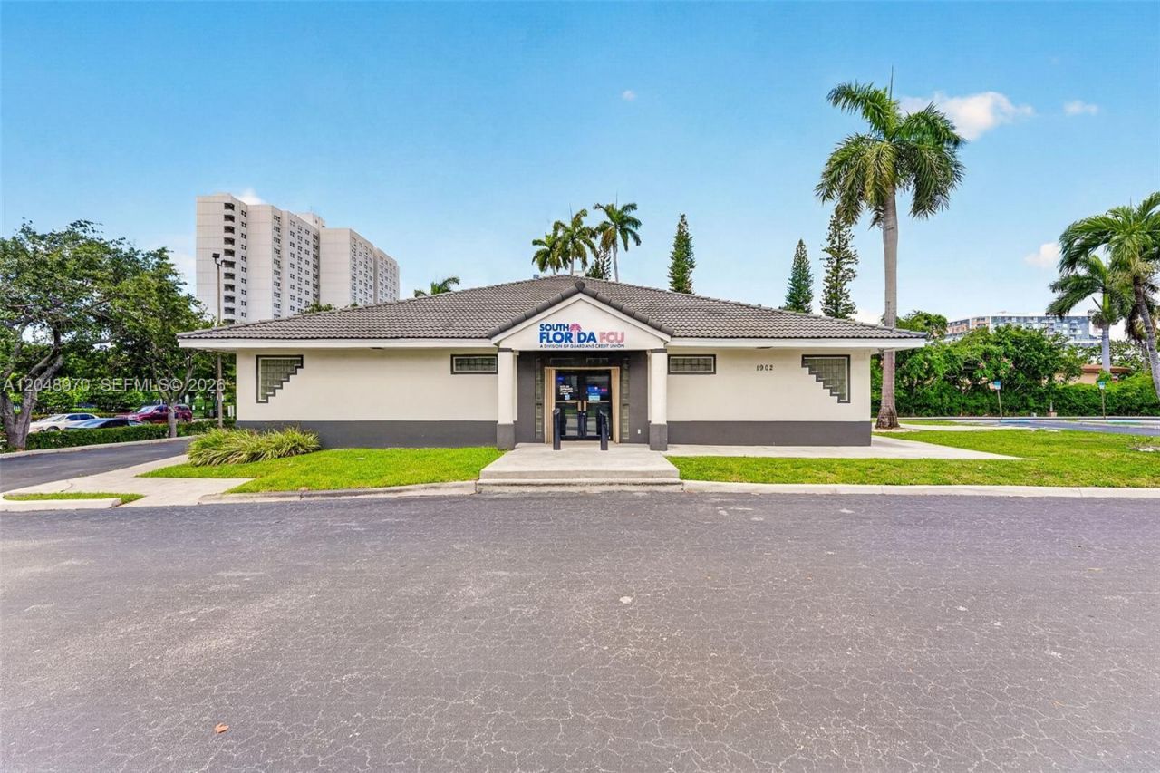 1902 NW 14th Ave , Miami, FL 33125 Photo