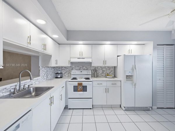 1300 SW 125th Ave , Unit 406K, Pembroke Pines, FL 33027