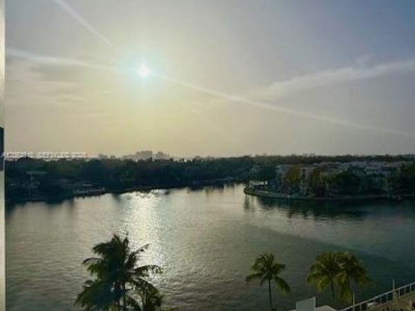 5838 Collins Ave, Unit 7E, Miami Beach, FL 33140