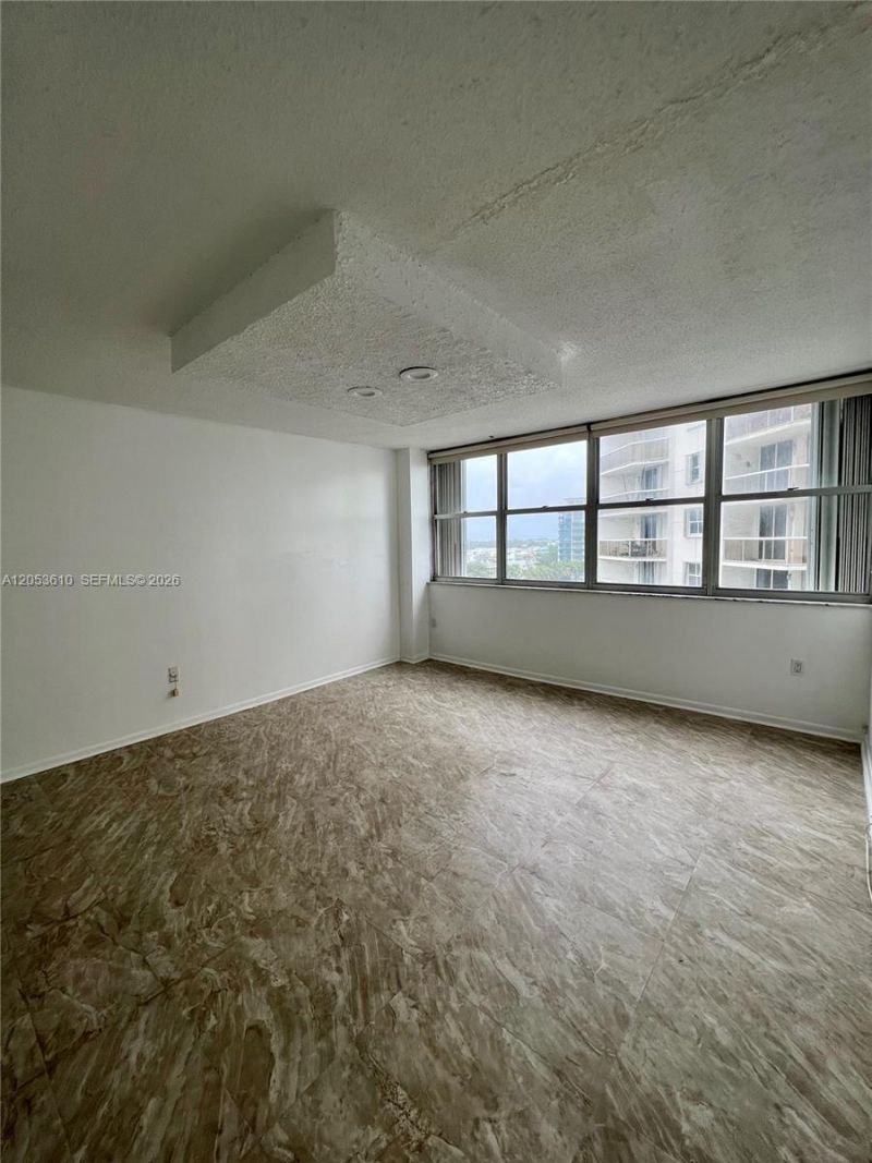 5838 Collins Ave, Unit 7E, Miami Beach, FL 33140 Photo