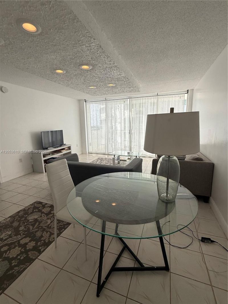 5838 Collins Ave, Unit 7E, Miami Beach, FL 33140 Photo
