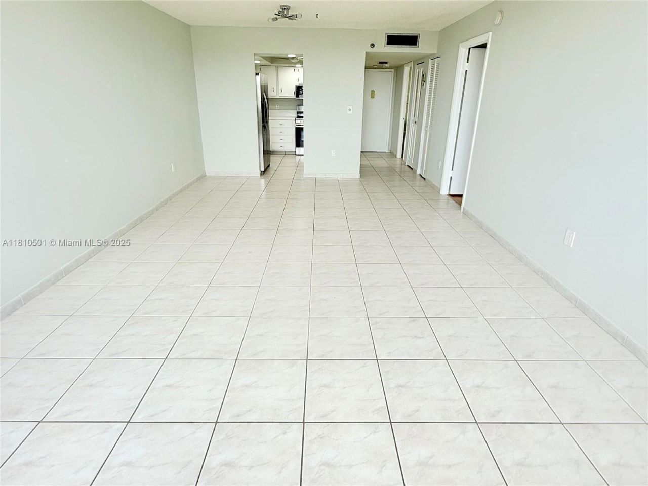 1300 Saint Charles Place, Unit 706, Pembroke Pines, FL 33026 Photo
