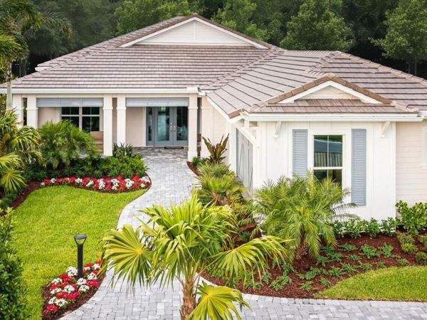 9858 Regency Way, Palm Beach Gardens, FL 33412