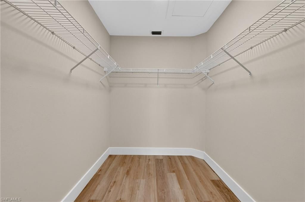 1915 Courtyard Way, Unit 202, Naples, FL 34112 Photo