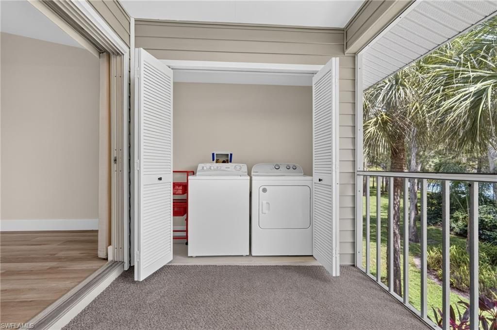 1915 Courtyard Way, Unit 202, Naples, FL 34112 Photo