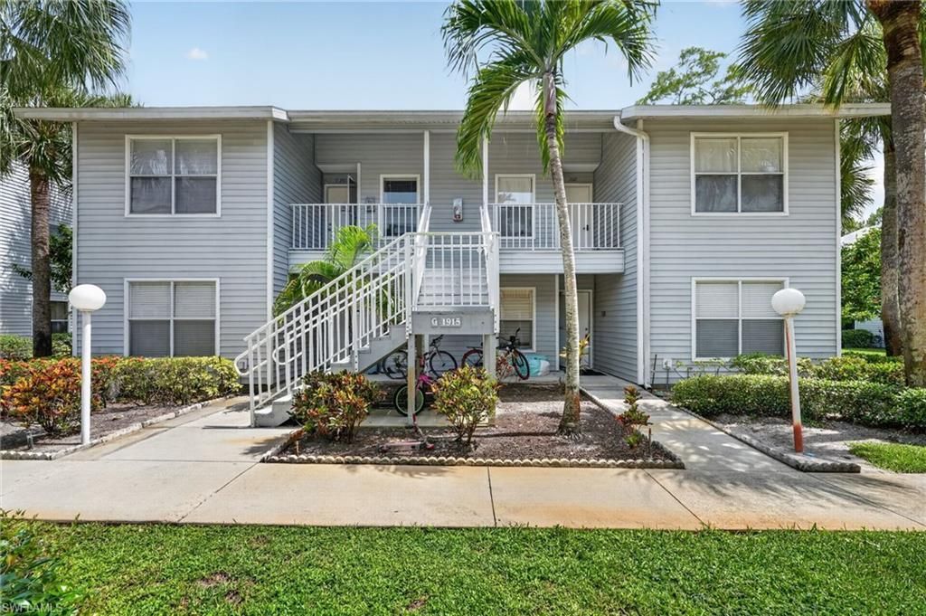 1915 Courtyard Way, Unit 202, Naples, FL 34112 Photo