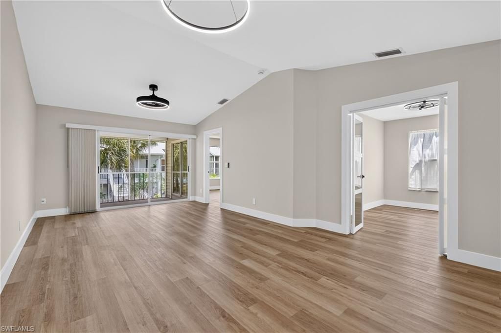 1915 Courtyard Way, Unit 202, Naples, FL 34112 Photo