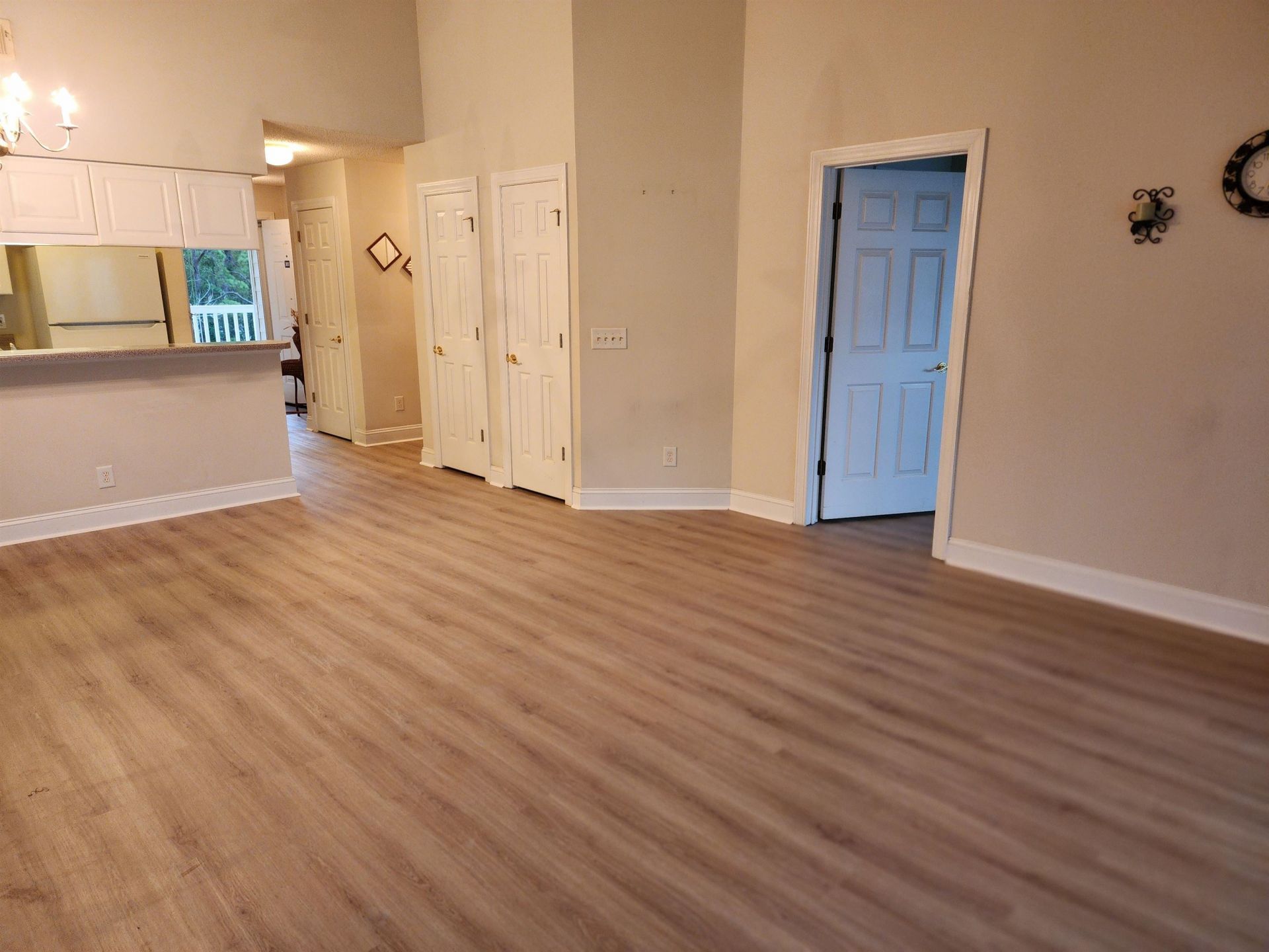 627 Woodmoor Circle Photo 25