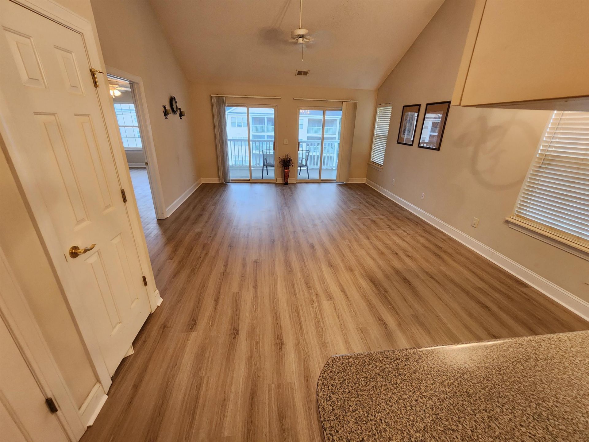 627 Woodmoor Circle Photo 26