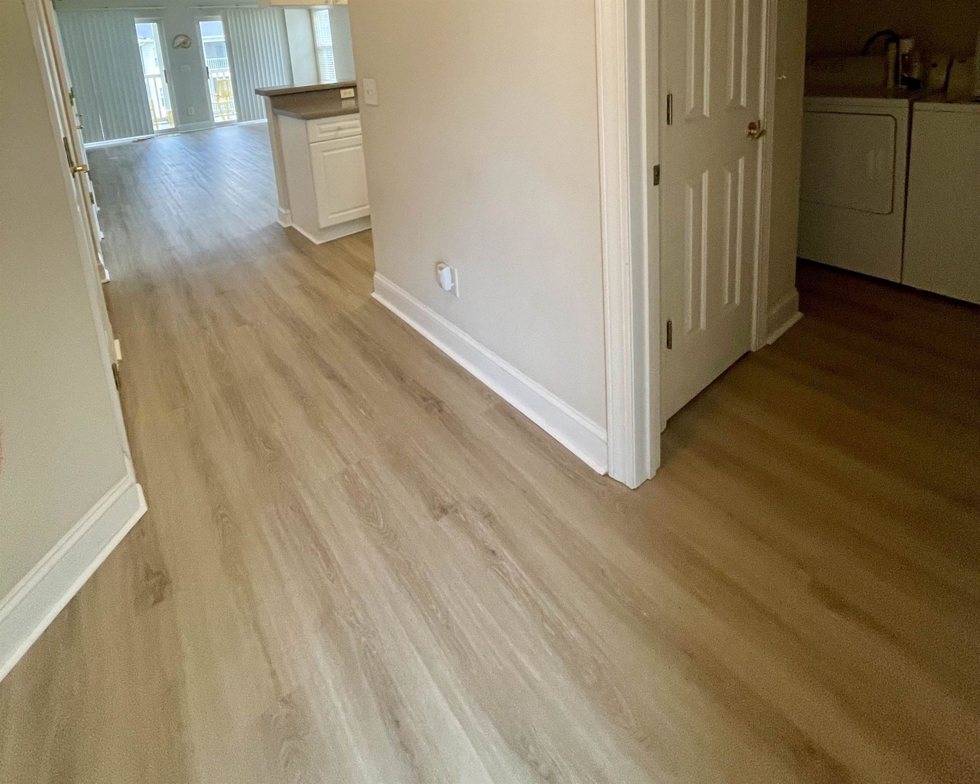 627 Woodmoor Circle Photo 4