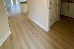 627 Woodmoor Circle photo 4