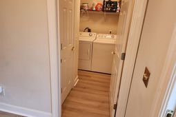 627 Woodmoor Circle photo 4