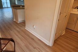 627 Woodmoor Circle photo 4