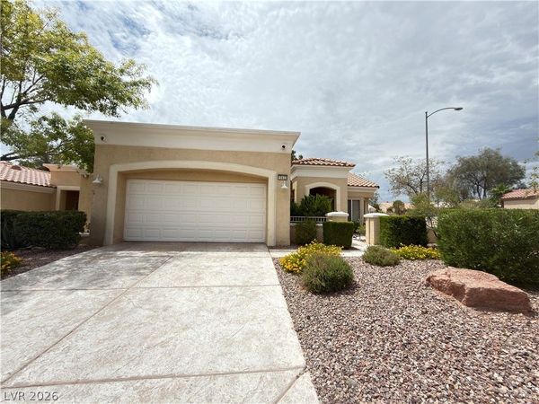 10433 Snyder Avenue , Las Vegas, NV 89134