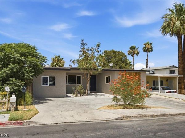 1705 Cedar Avenue , Las Vegas, NV 89101