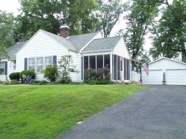 1703 McDowell Road, Vincennes, IN 47591