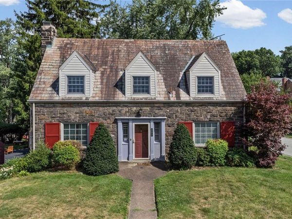 595 Kenilworth Dr , Pittsburgh, PA 15228