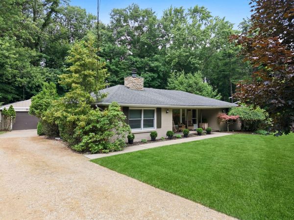 12150 Dunes Road, Sawyer, MI 49125