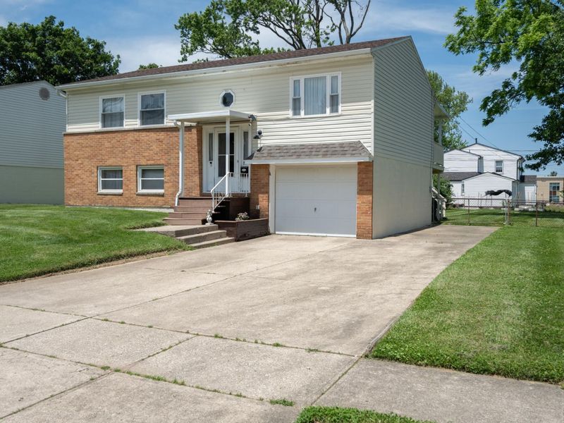83 Joyce Drive, Fairborn, OH 45324 Photo 5