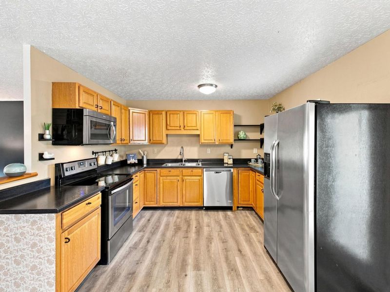 292 Imperial Drive, Columbus, OH 43230 Photo 5