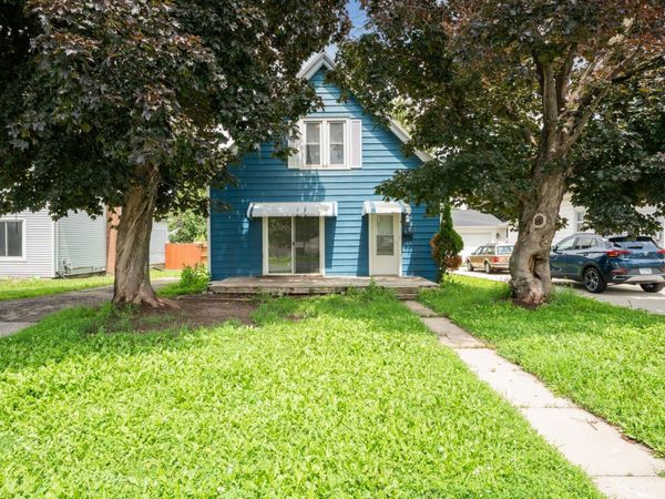 109 5th Street NE, Stewartville, MN 55976