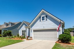 6058 Wilkes Pond Drive photo 4