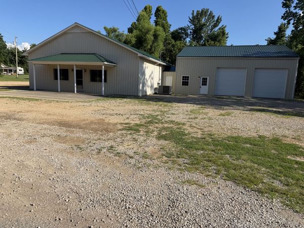 1414 Summertown Hwy, Hohenwald, TN 38462