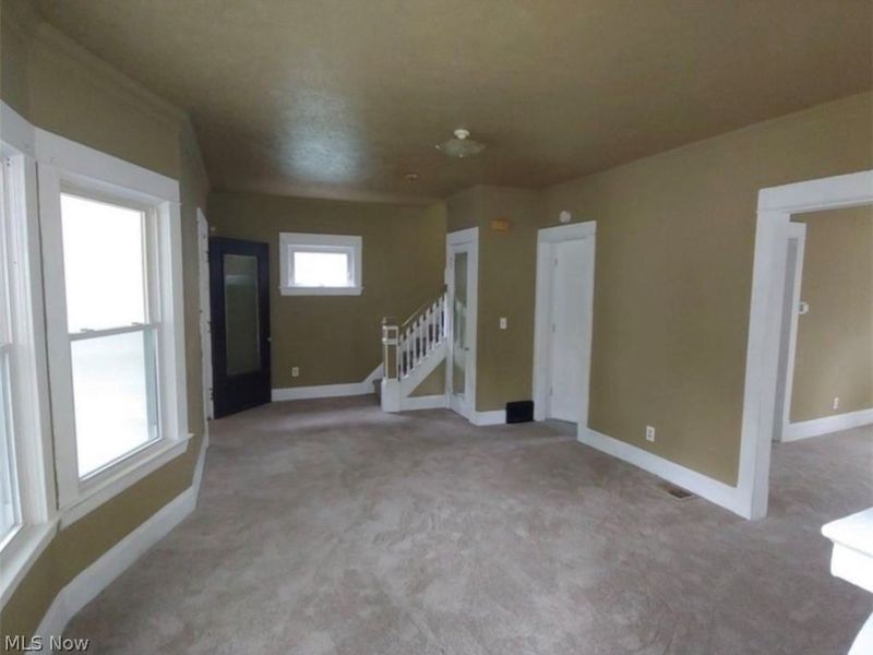 1169 Melbourne Road, East Cleveland, OH 44112 Photo 3