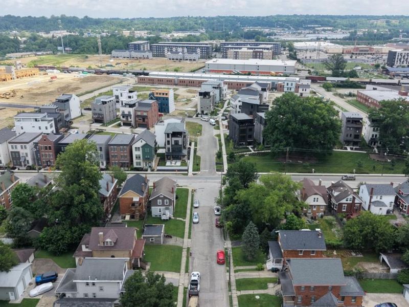 4452 Thirty Second Avenue, Cincinnati, OH 45209 Photo 5