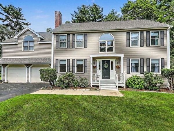 1 Greenwood Dr, Millis, MA 02054