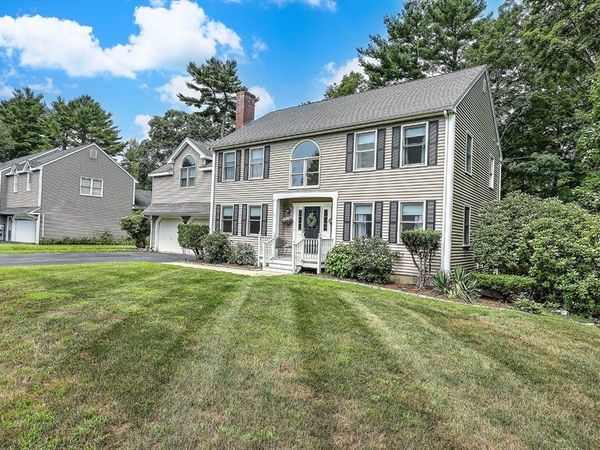 1 Greenwood Dr, Millis, MA 02054