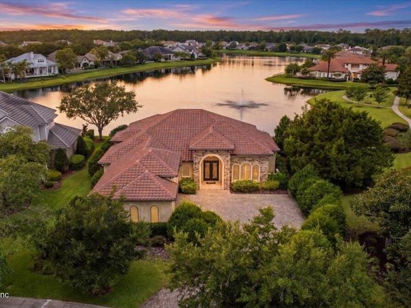 5226 COMMISSIONERS Drive, Jacksonville, FL 32224