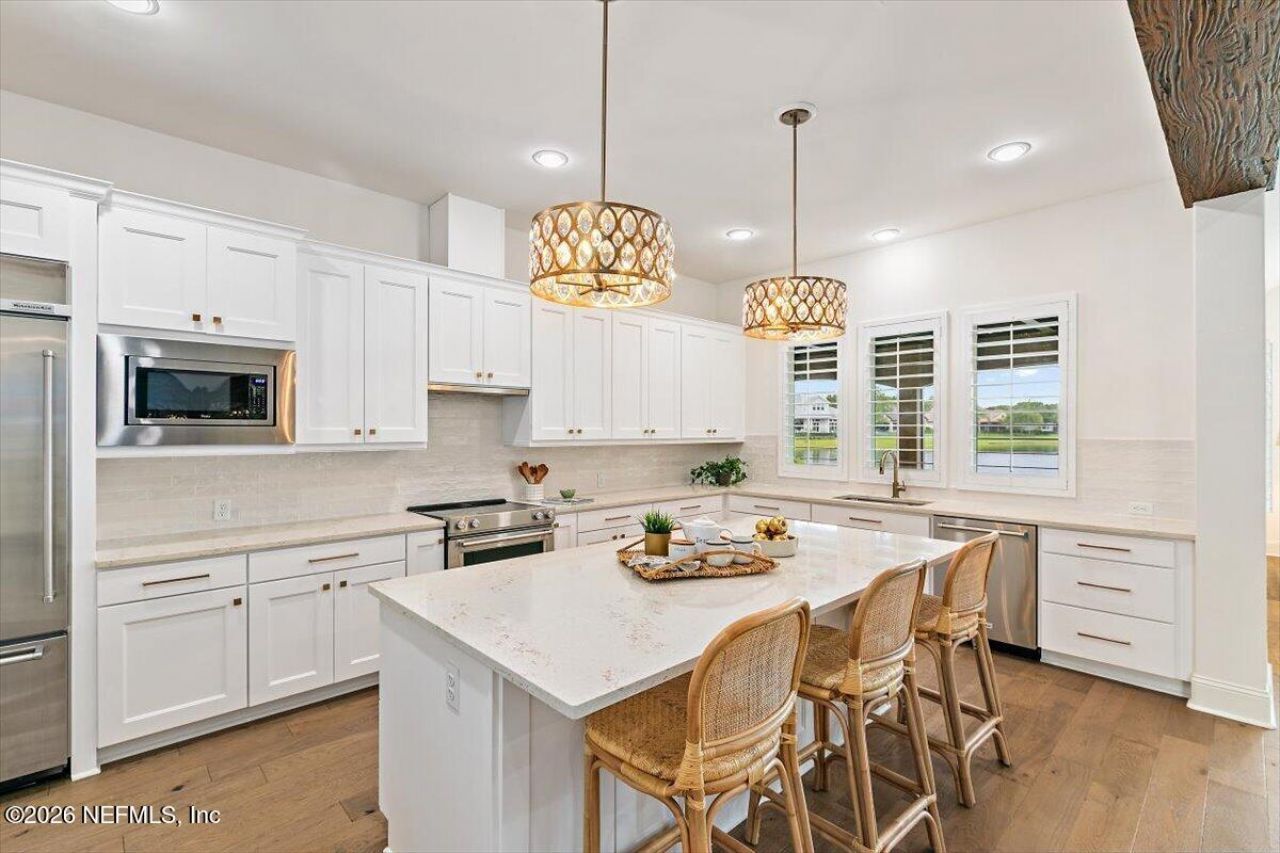 5226 Commissioners Drive, Jacksonville, FL 32224 Photo
