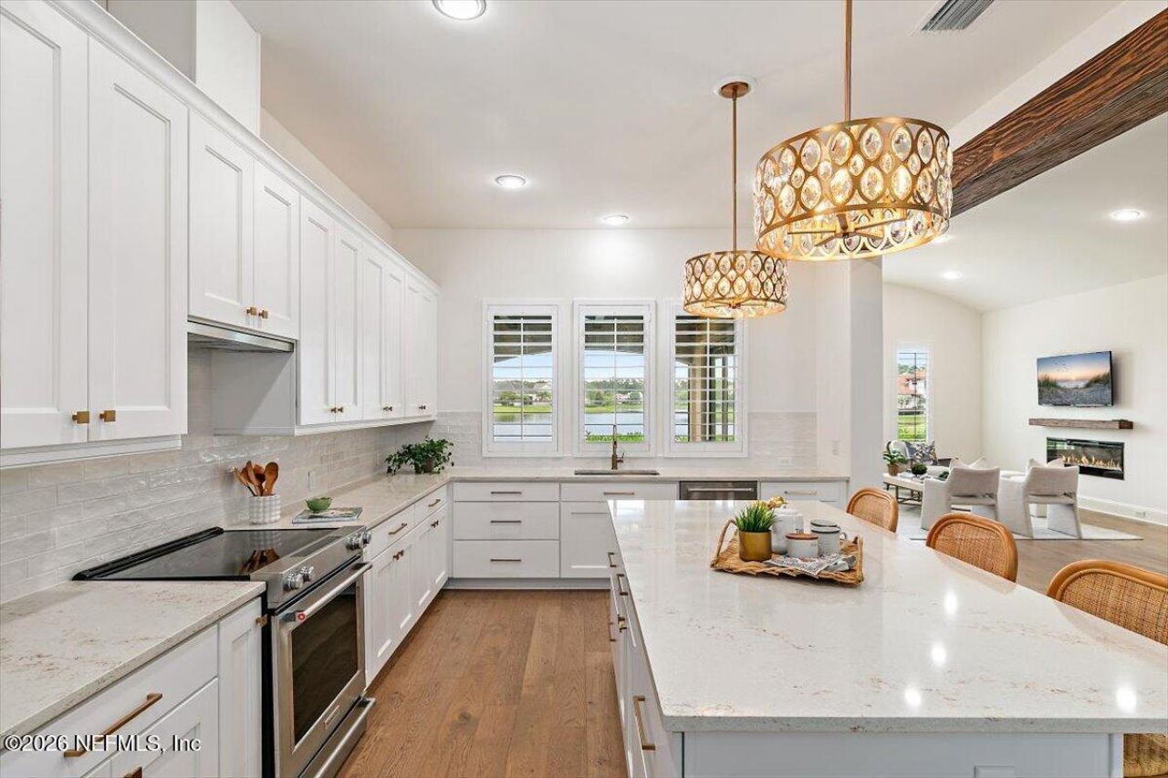 5226 Commissioners Drive, Jacksonville, FL 32224 Photo