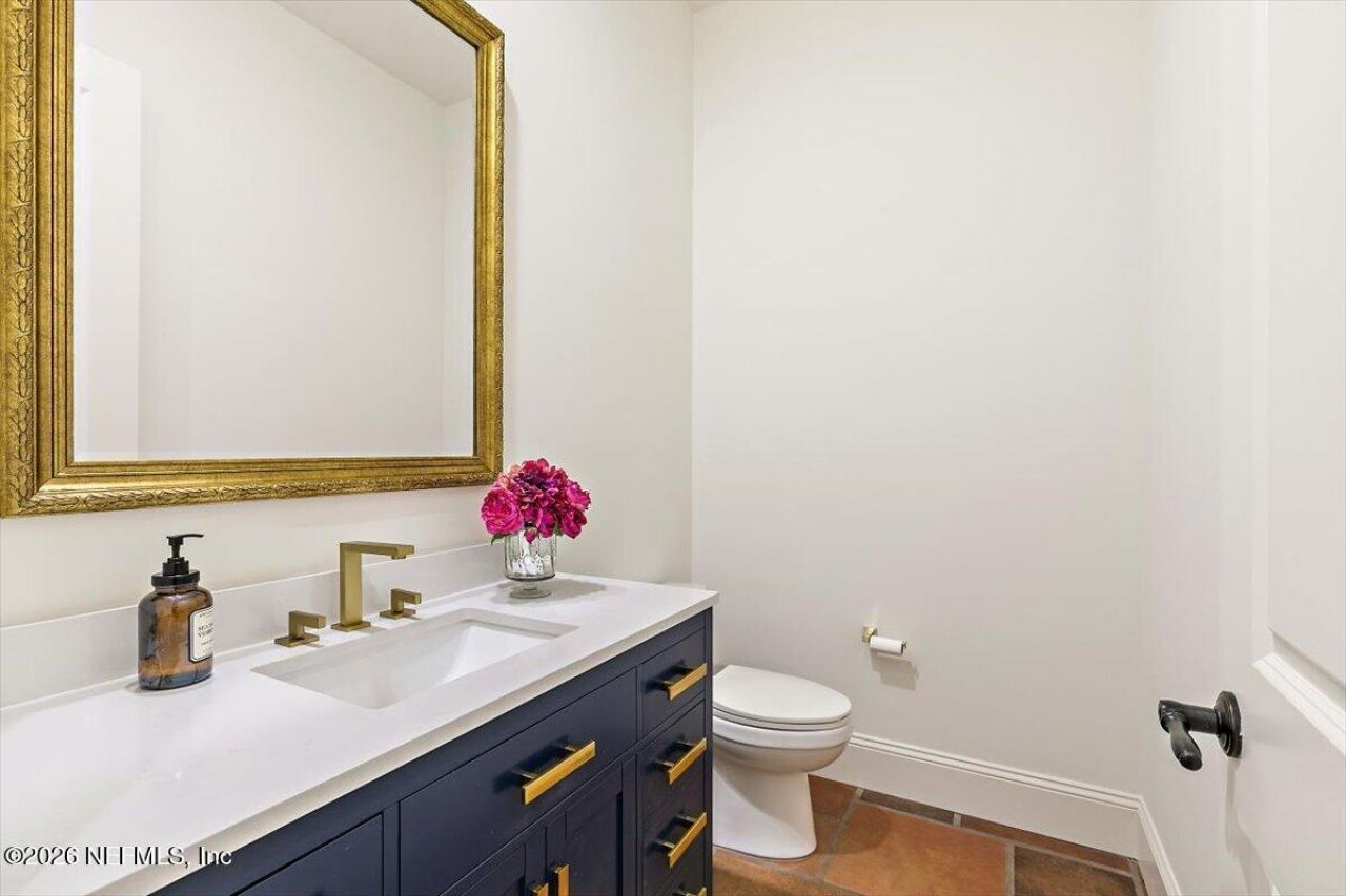 5226 Commissioners Drive, Jacksonville, FL 32224 Photo